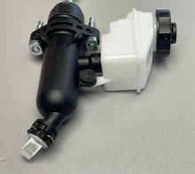 Load image into Gallery viewer, Volvo Truck 20835248 Master Cylinder