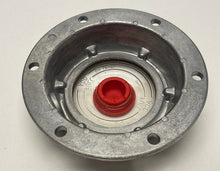 Load image into Gallery viewer, GENUINE STEMCO HUB CAP WITH PLUG 340-4095