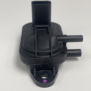 Genuine Volvo Truck 20451992 Sensor