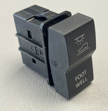 Load image into Gallery viewer, Freightliner A66-02160-006 Switch,